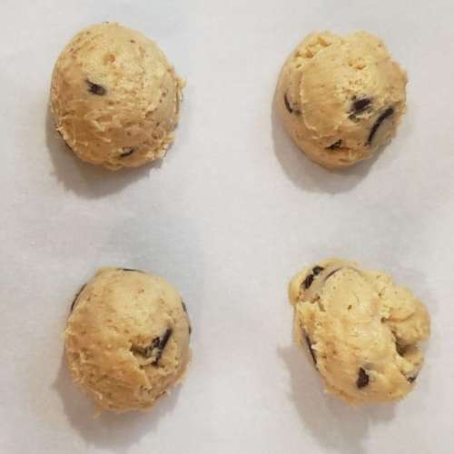 Keto, Gluten Free, Low Carb PB Cookie Dough Fat Bombs