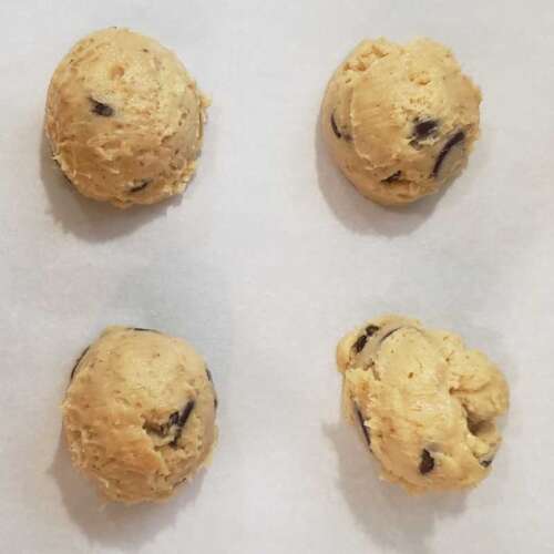 AILI PB Cookie Dough Fat Bombs